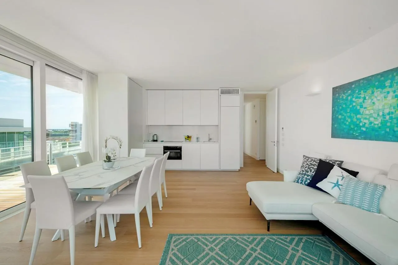 The Summer Houses Seaview With Spa Lido di Jesolo Apartment