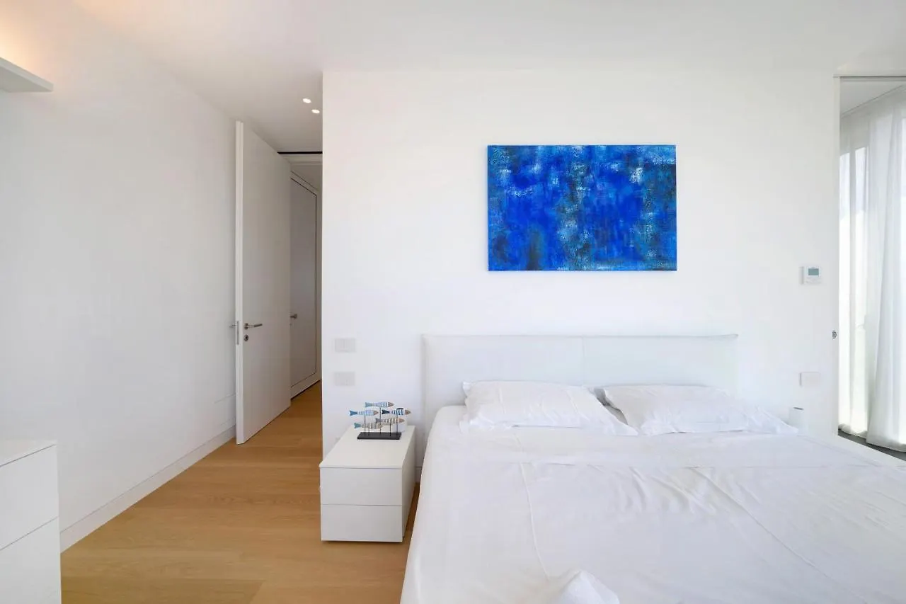 The Summer Houses Seaview With Spa Lido di Jesolo 0*,